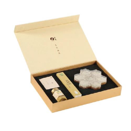 中粮山萃巢蜜礼盒